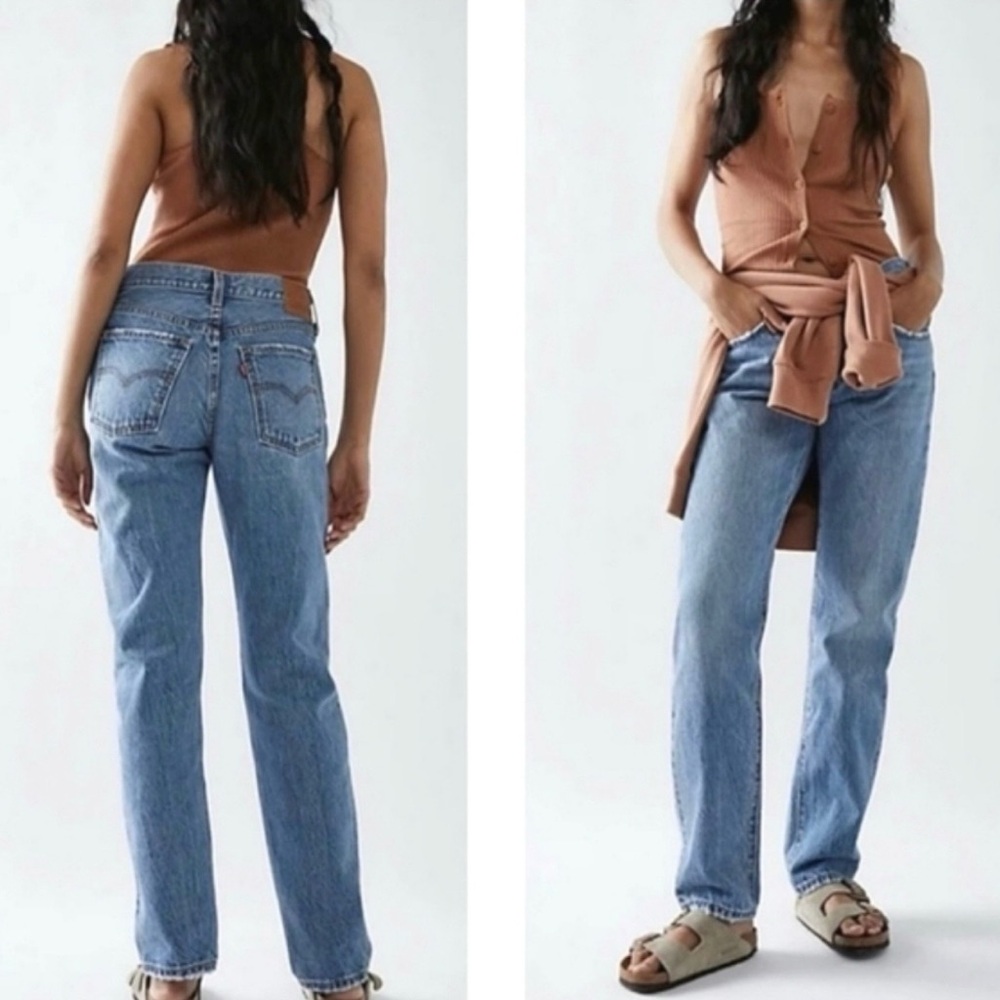 NWT Levi's Premium Middy Straight Jeans